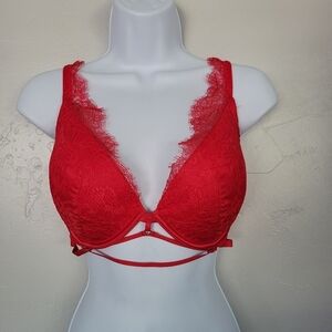 Victoria's Secret Red Lace Bra 32DDD Very Sexy Lightly Lined Plunge VS Strappy